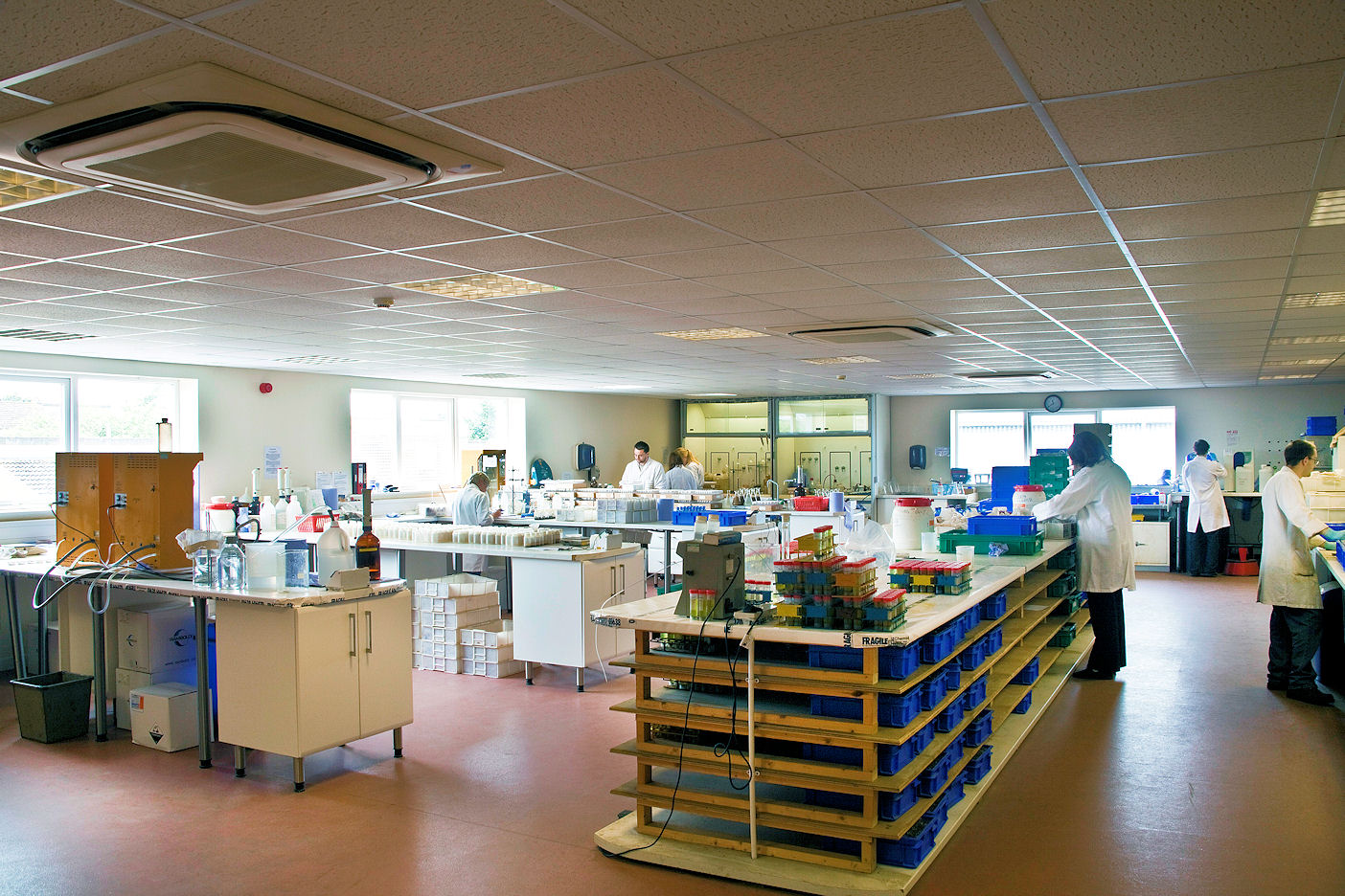 High Throughput Analytical Services Prep Lab